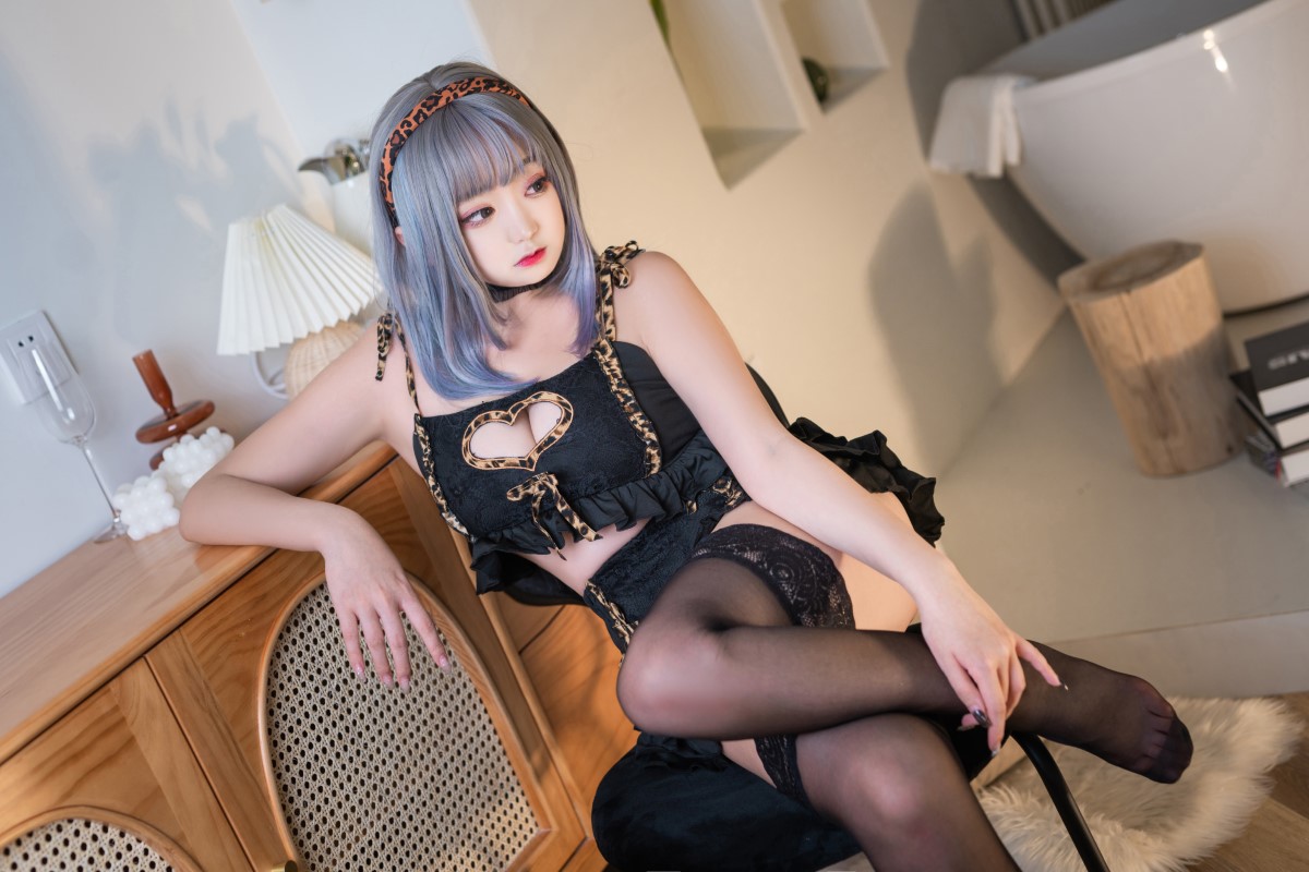 Coser@恩田直幸 Vol 018 连体小豹纹 0019 9397336429.jpg