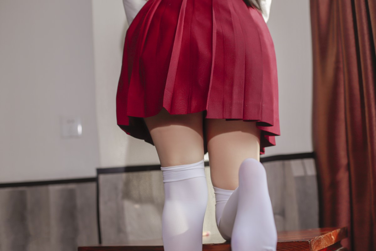 Coser@日奈娇 Vol 037 JK少女红裙 0013 0458825250.jpg