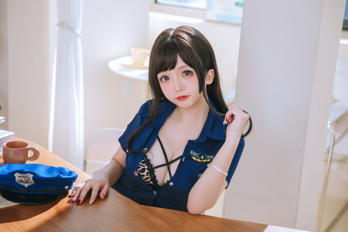 Coser@日奈娇 Vol 038 豹纹女警 A 0044 0585319712.jpg