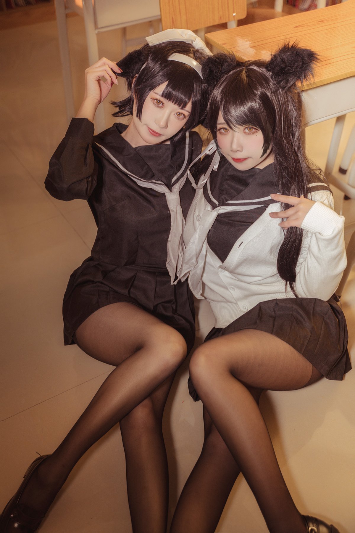 Coser@贞子蜜桃 Vol.009 碧蓝航线 爱宕高雄制服