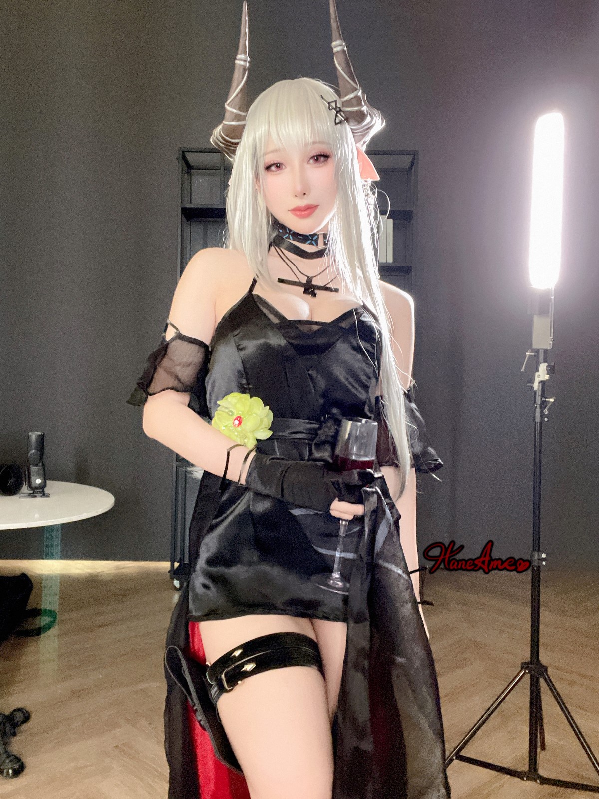 Coser@HaneAme Mudrock Arknights 0024 5193826868.jpg