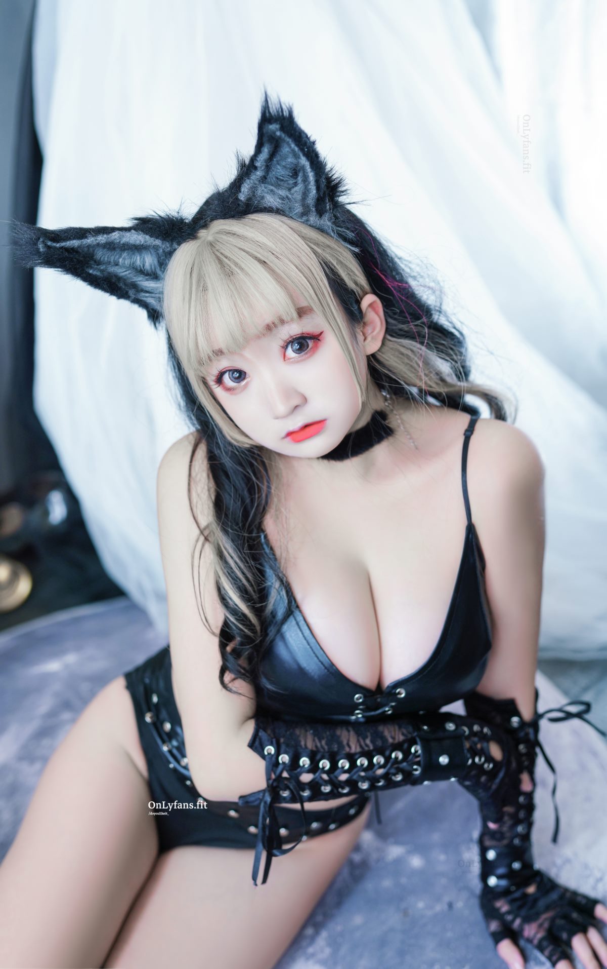 Coser@恩田直幸 Vol 006 皮衣小狼 0008 6611190051.jpg