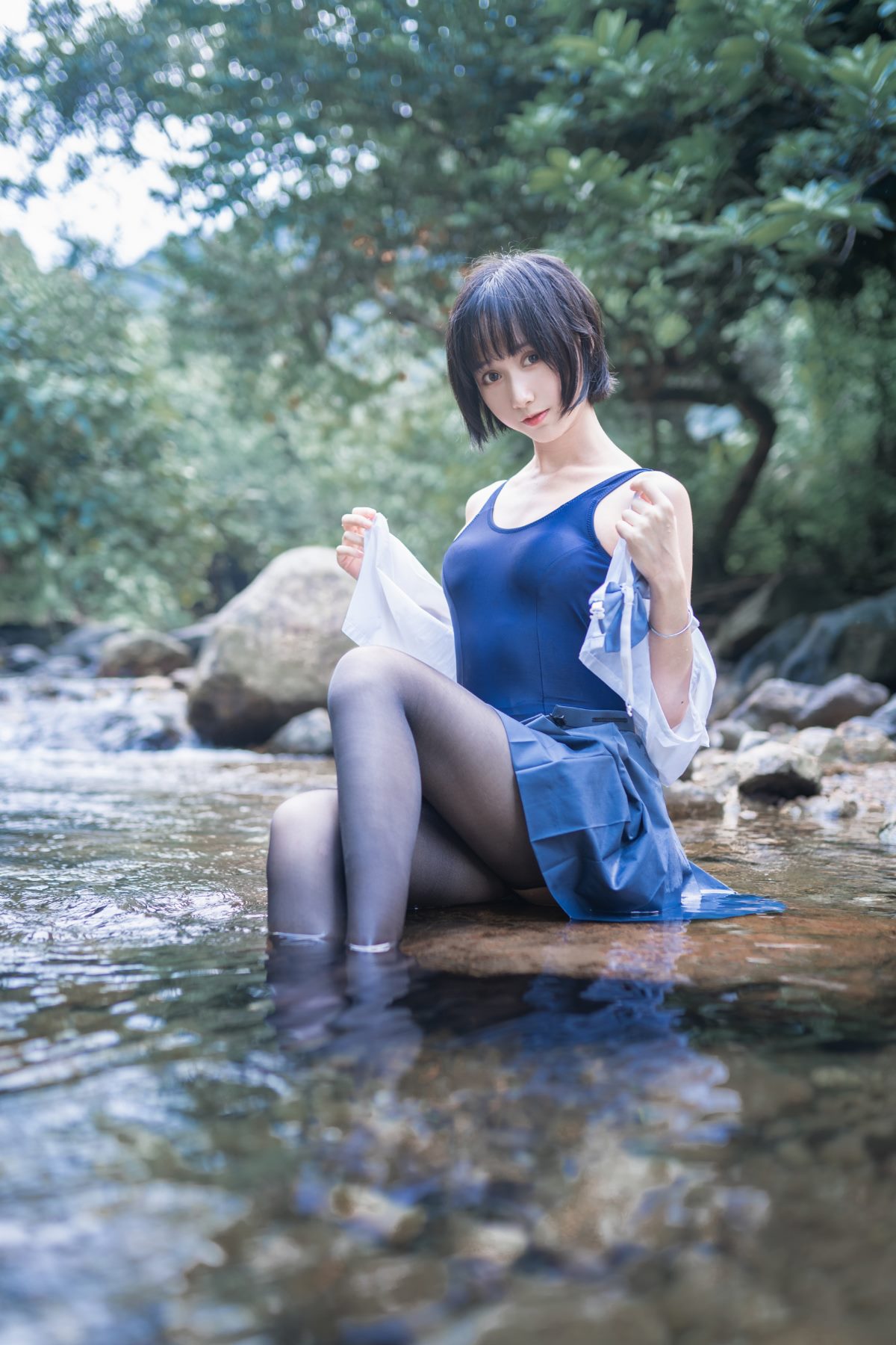 Coser@木绵绵OwO Vol 007 水色溪边制服 0038 2025679951.jpg