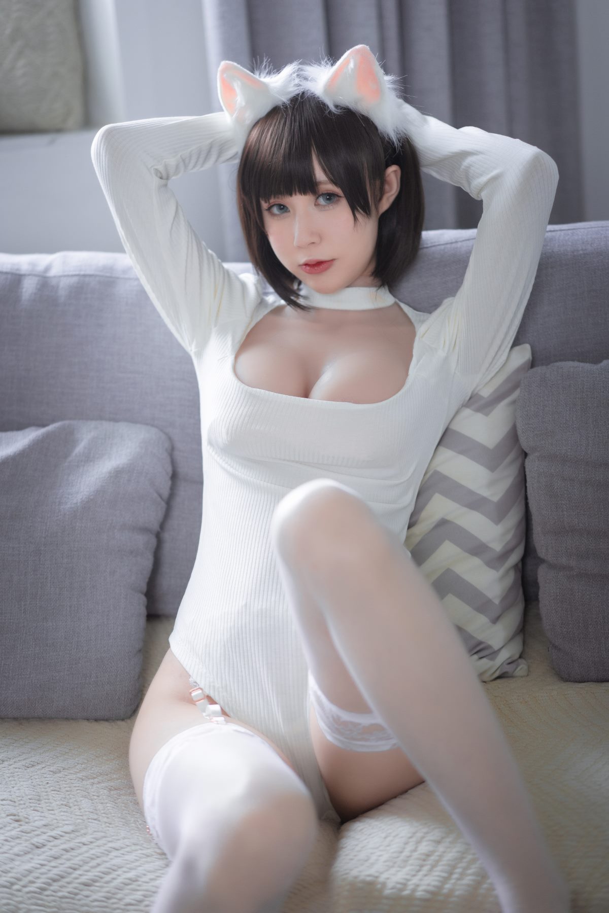 Coser@西园寺南歌 Vol 006 白猫白色连体衣 0013 1705263037.jpg