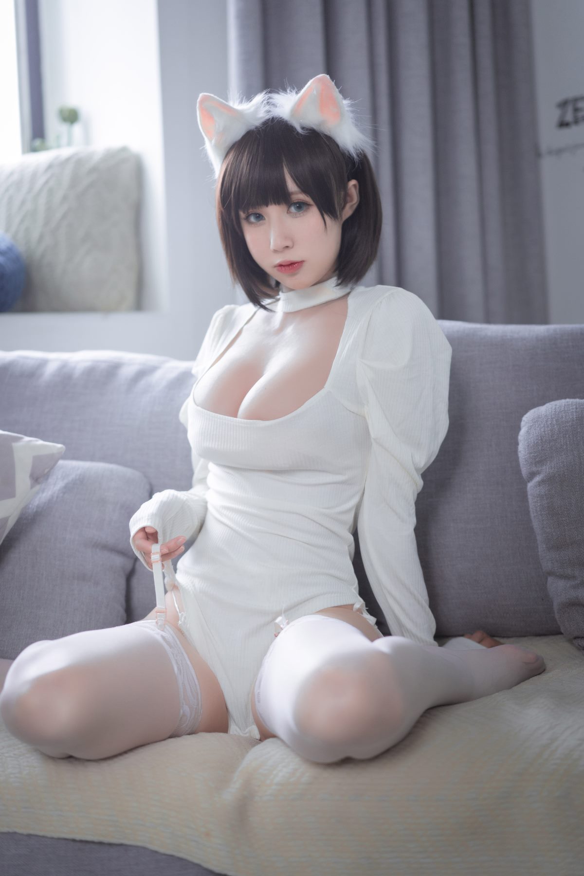 Coser@西园寺南歌 Vol 006 白猫白色连体衣 0017 5834655362.jpg