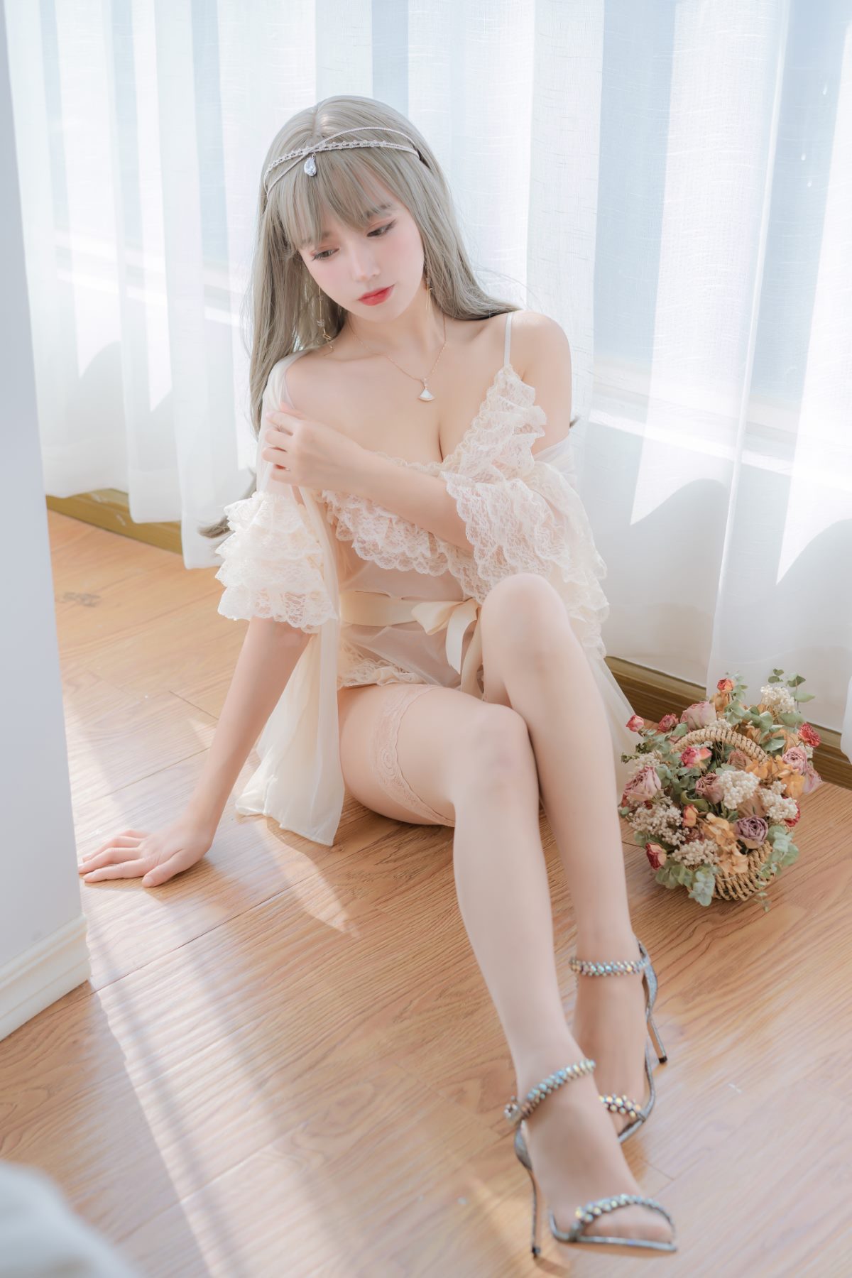 Coser@过期米线线喵 Vol 123 凡尔赛公主 0036 9784742796.jpg