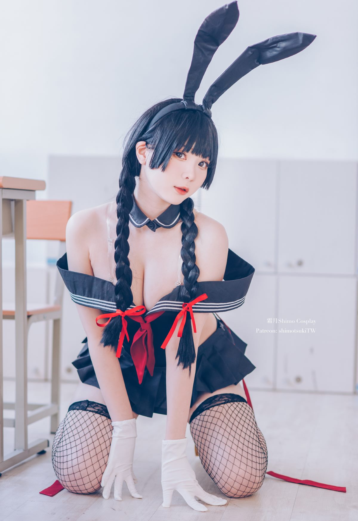 Coser@霜月shimo Vol 042 卯月桃子 水手服兔女郎 0002 2479999802.jpg