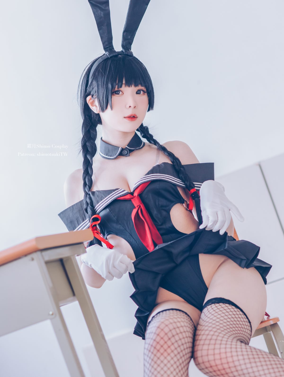 Coser@霜月shimo Vol 042 卯月桃子 水手服兔女郎 0006 0350460873.jpg