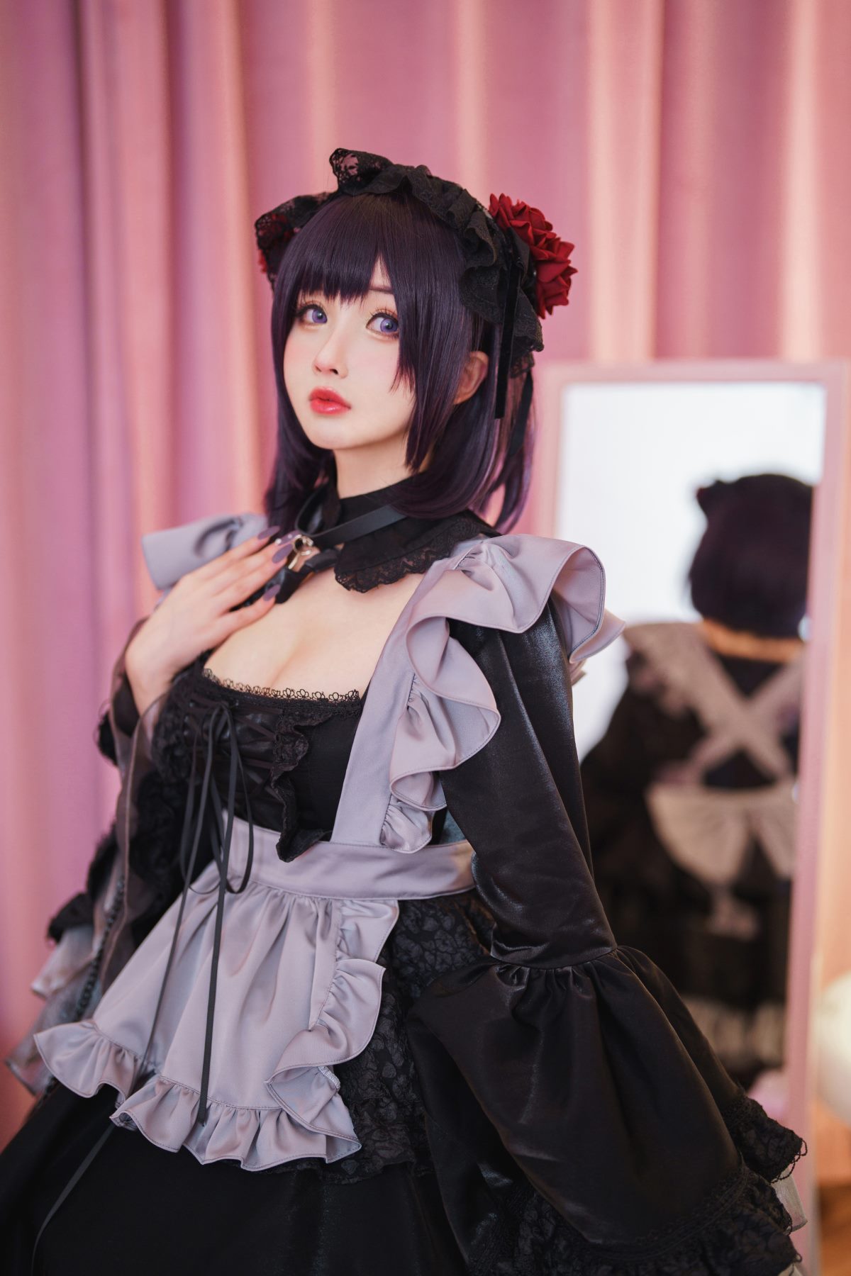 Coser@rioko凉凉子 Vol 085 更衣人偶坠入爱河 喜多川海梦cos黑江雫女仆装 漫展 game 0023 7911380896.jpg