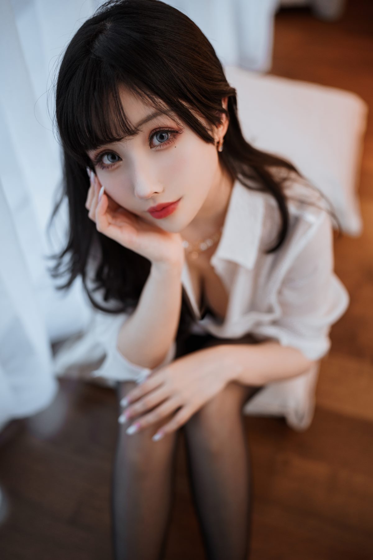 Coser@rioko凉凉子 Vol 087 黑丝ol制服双人 and 面饼仙儿 A 0013 8307502047.jpg