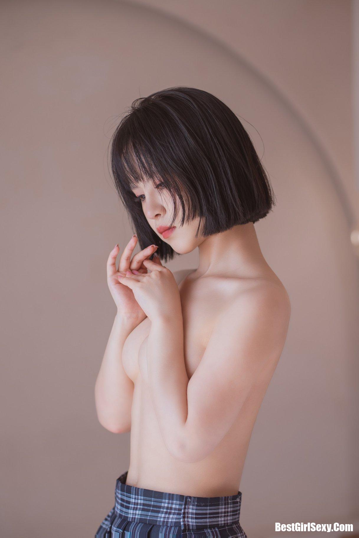 Coser@美少女晕崽 透明学生服 33