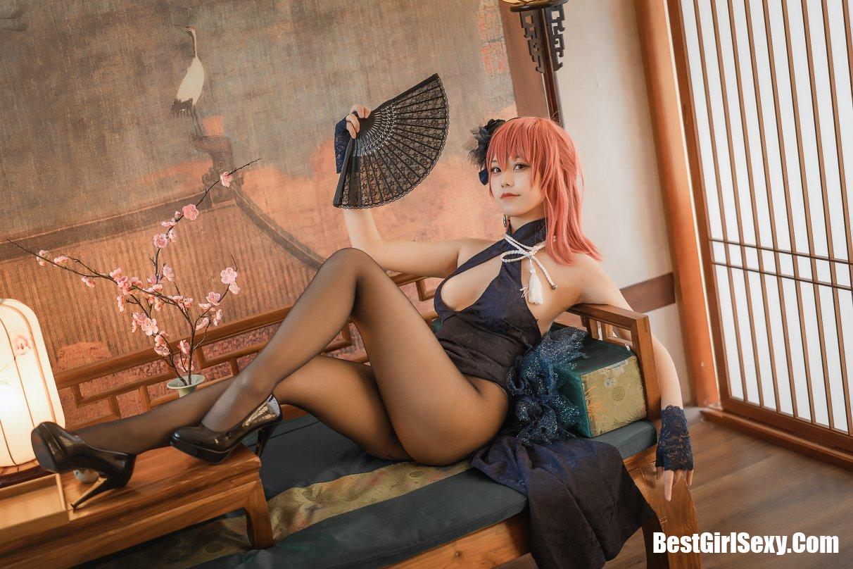 Coser@蜜汁猫裘 Vol.072 黑太子旗袍 29