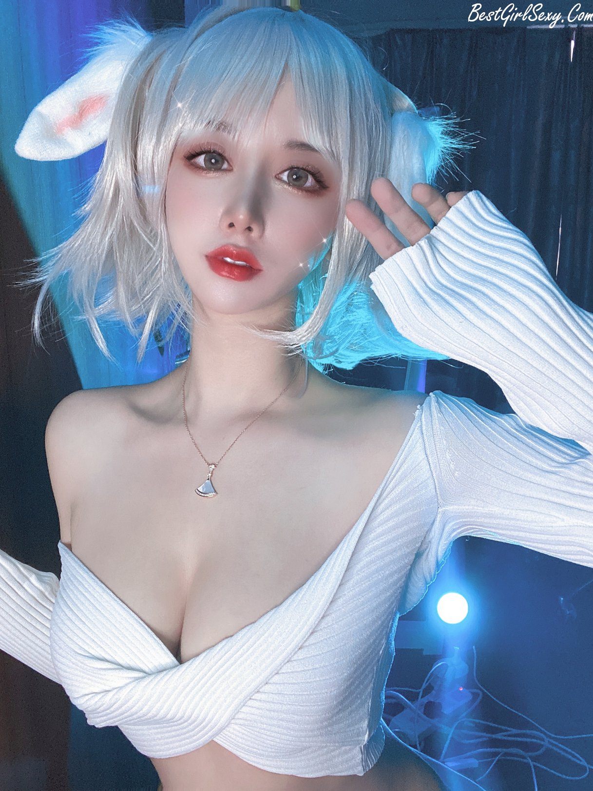 Coser@过期米线线喵 Vol.111 兔子小姐 0043