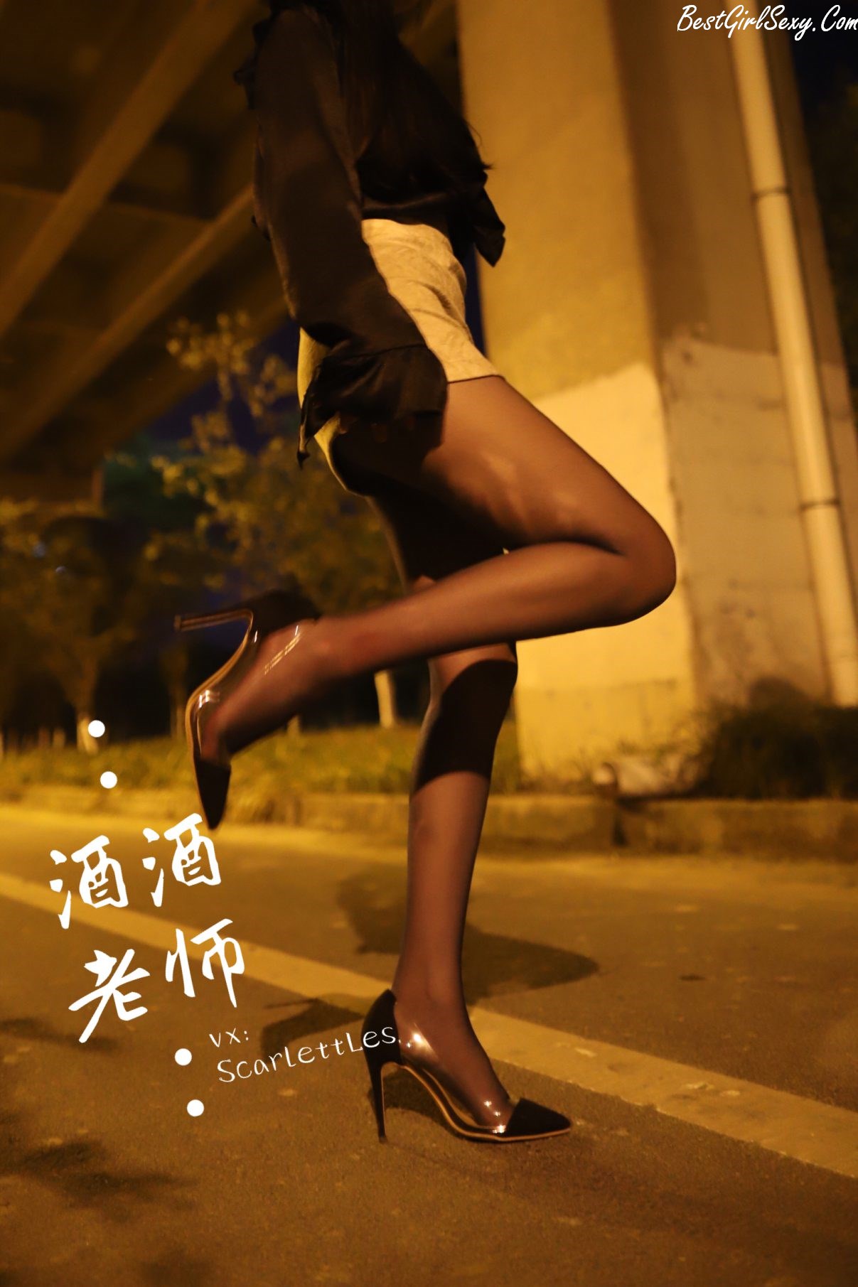 Coser@酒酒老师 Vol.012 今日丝课 穿脱之间 3部 A 0021