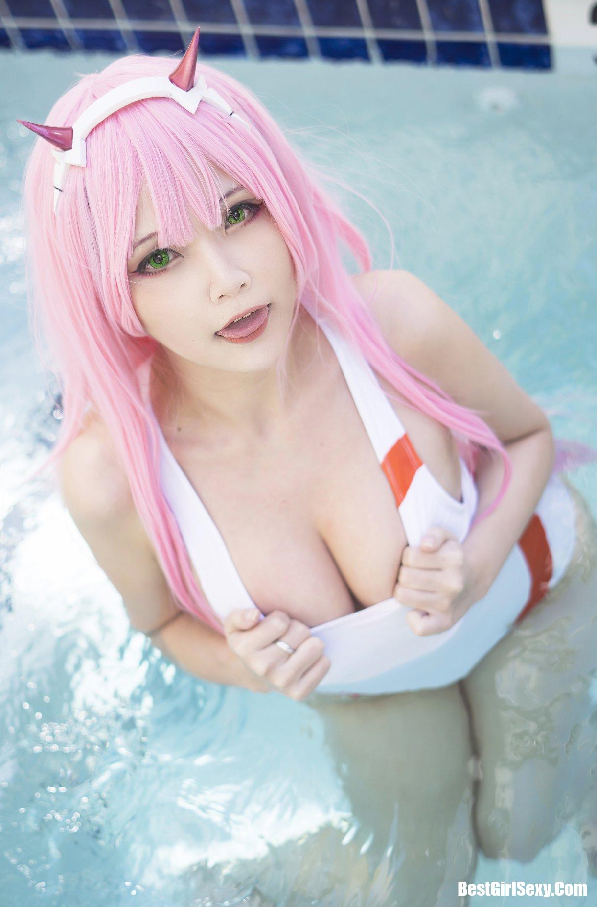 Coser@Hana Bunny - Zero Two (Darling in the Franxx) 10