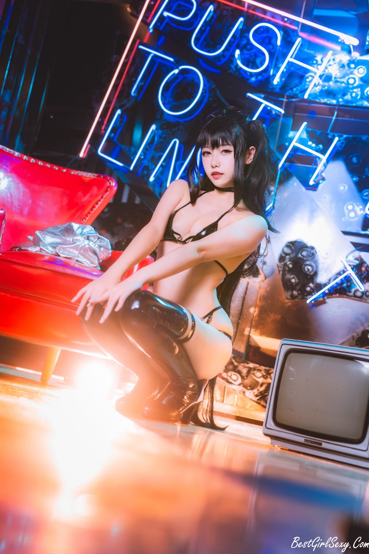 Coser@Momoko葵葵 Vol.024 真爱 大凤本子 4套 0038