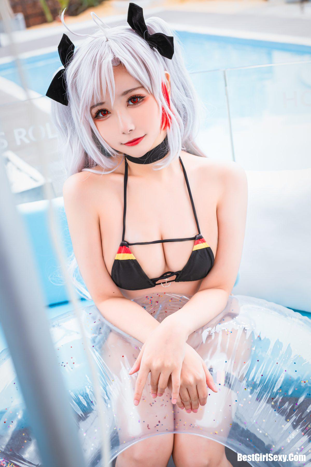 Coser@Momoko葵葵 Vol.019 欧根亲王 COS本子6套 E 9