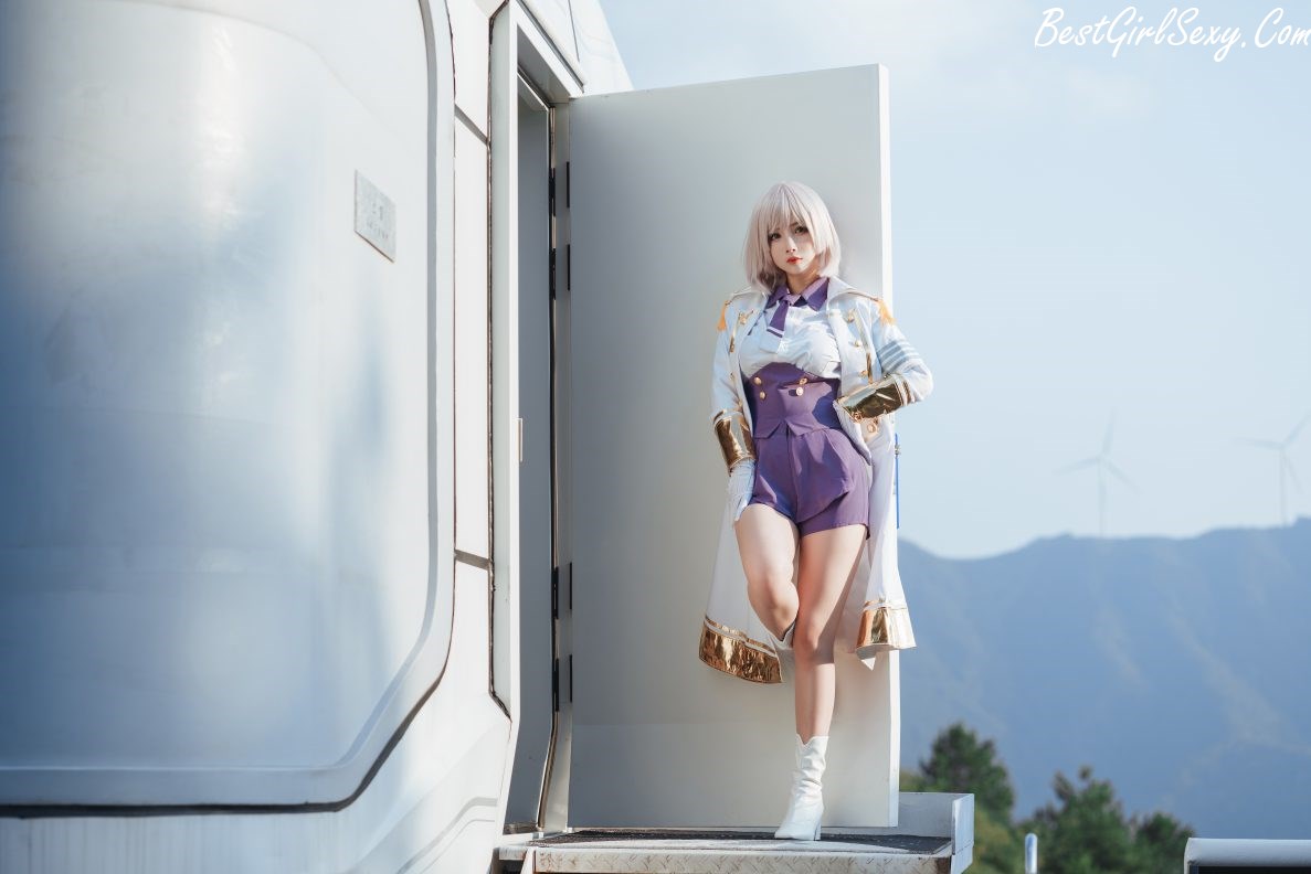 Coser@rioko凉凉子 Vol.071 电光机王 貉 0034