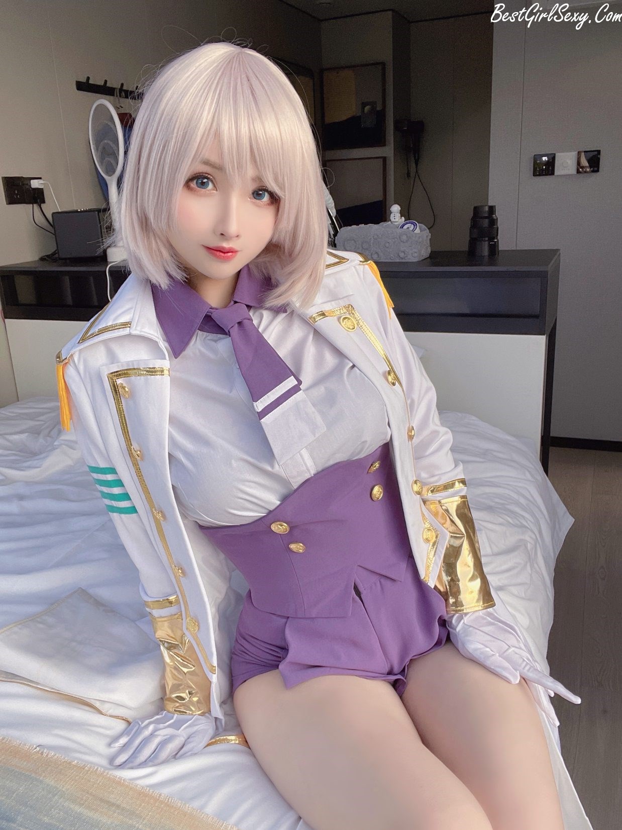 Coser@rioko凉凉子 Vol.071 电光机王 貉 0049